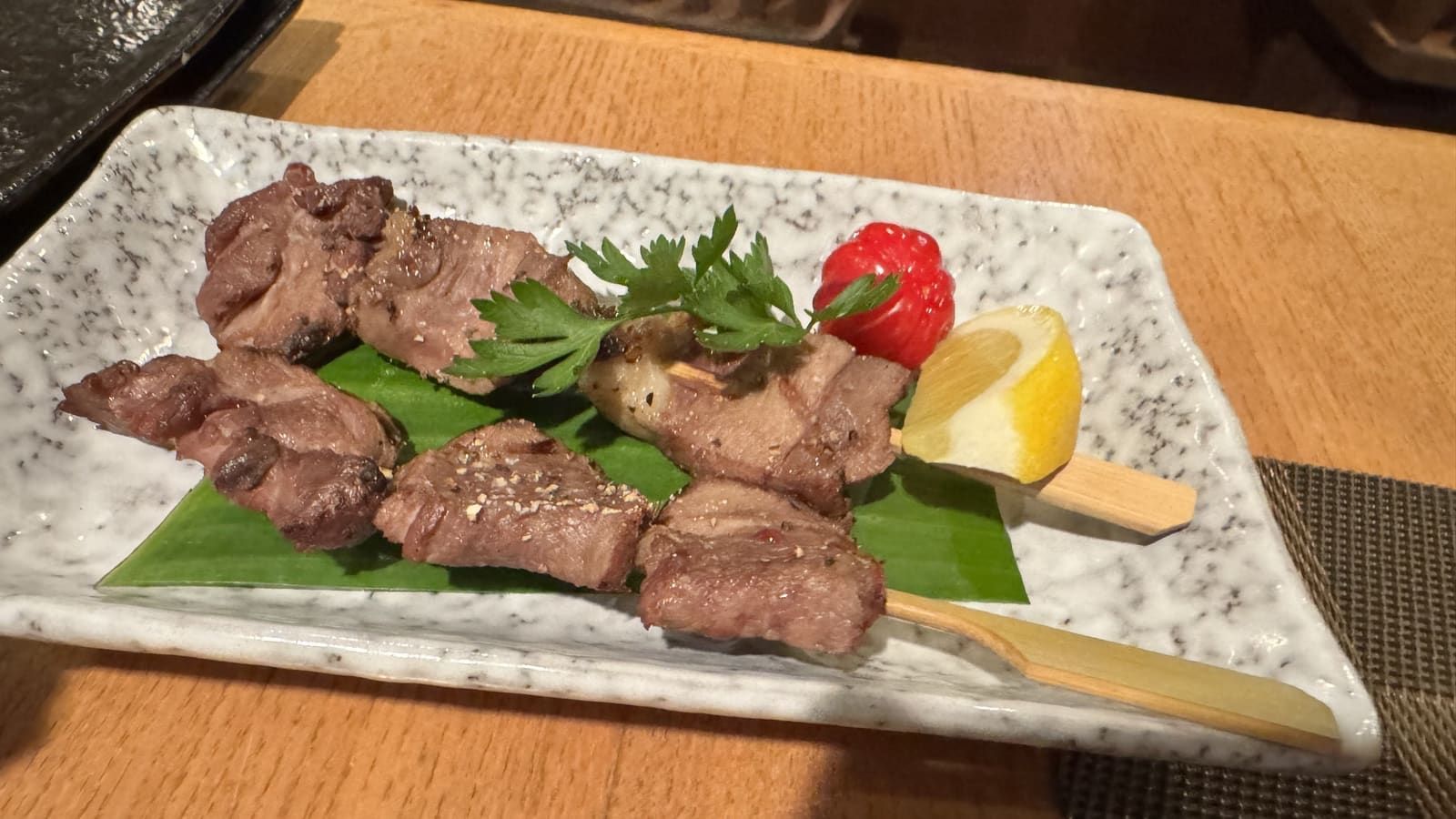 リュウキュウイノシシの串焼き