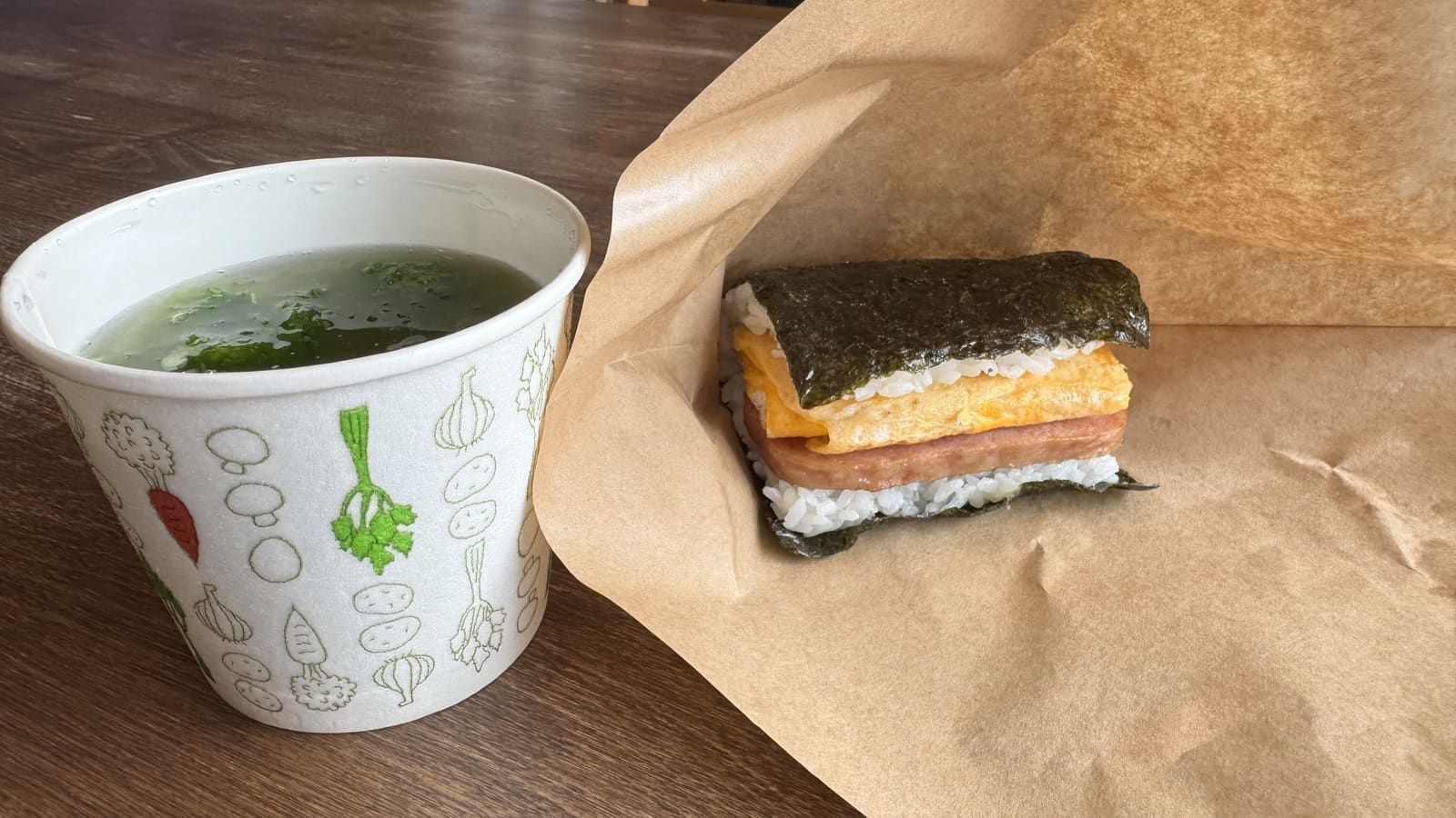 ポーク玉子とアーサー汁